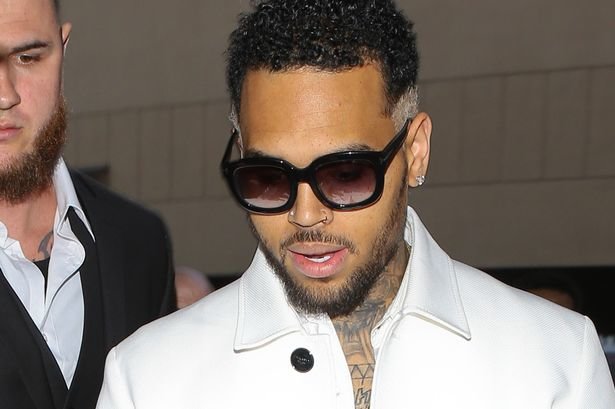 Chris Brown měl v posteli cizí ženu - Obrázek 2 Foto: 