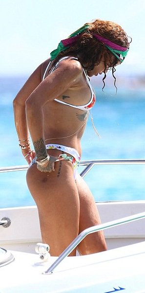 Rihanna si na rodném Barbadosu umí užívat Foto: 